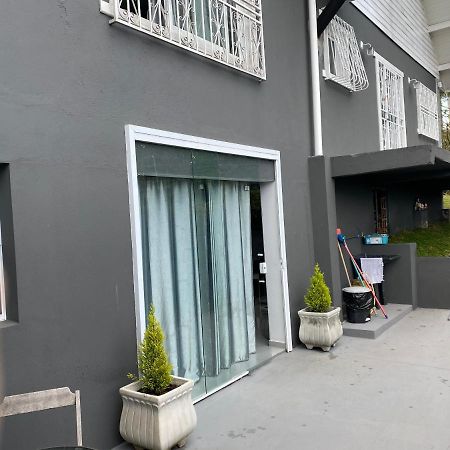 Kitnet Aconchegante Em Bairro Nobre Bem Localizado Apartment Campos do Jordão Exterior foto